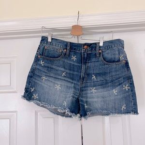 Madewell embroidered daisy shorts